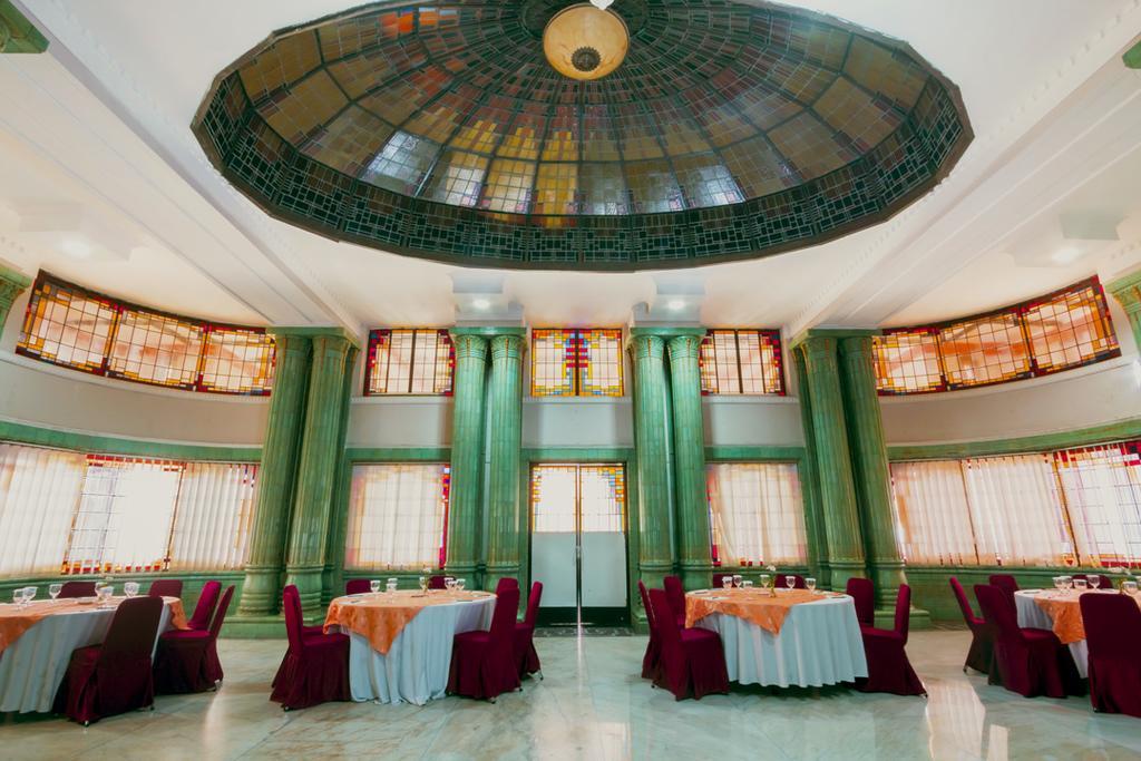 Semesta Heritage Hotel & Convention Семаранг Екстериор снимка
