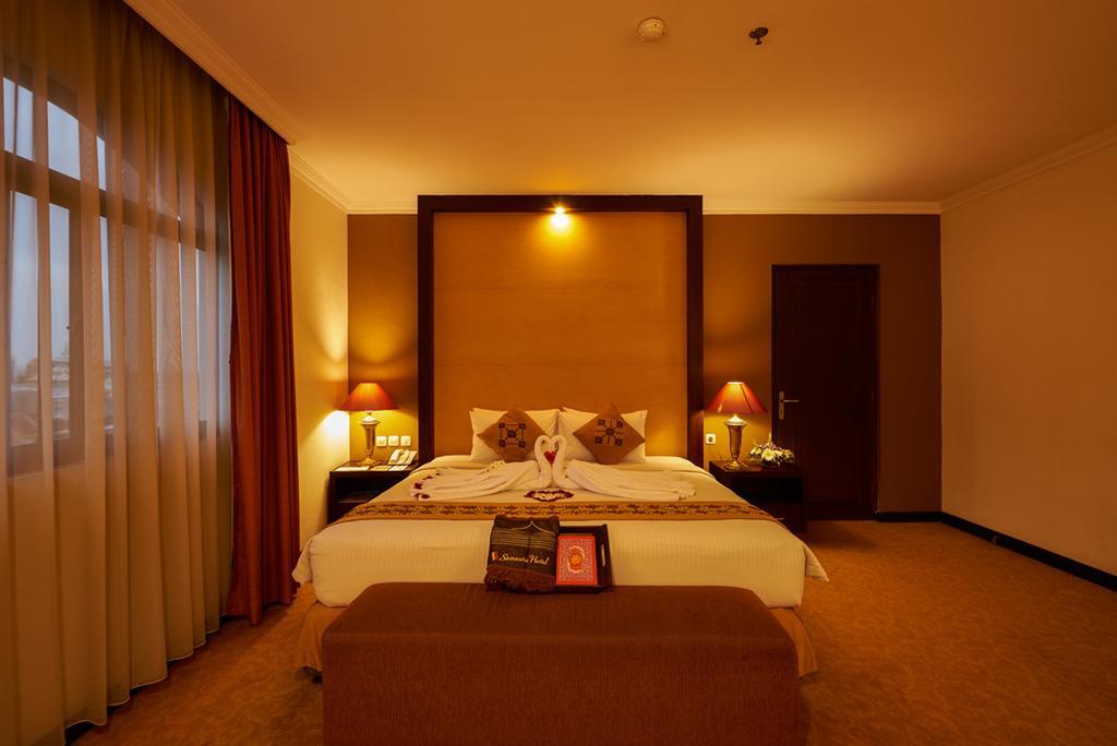 Semesta Heritage Hotel & Convention Семаранг Екстериор снимка