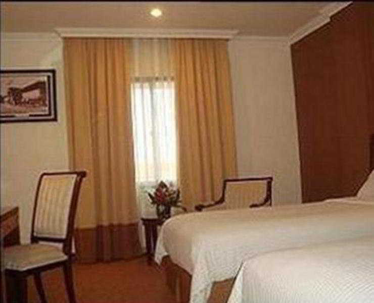 Semesta Heritage Hotel & Convention Семаранг Екстериор снимка
