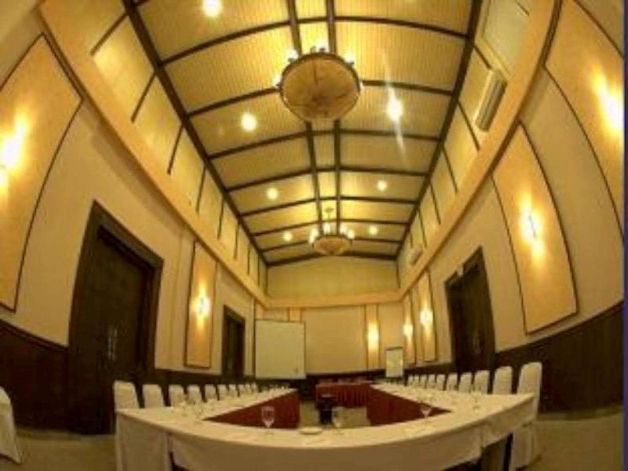 Semesta Heritage Hotel & Convention Семаранг Екстериор снимка